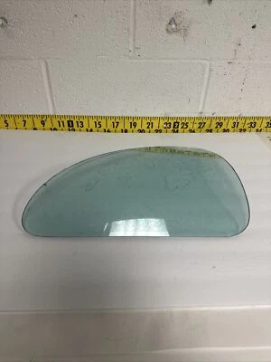 Parabrisas trasero esquinero tintado GM LH usado OEM 1957 Oldsmobile/Buick (799D) Foto 1 de 4