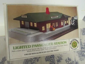 Vtg. Bachmann # 46-1217 Lighted Passenger Station HO Gauge in Box (Missing Pcs) - Picture 1 of 15