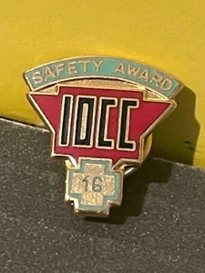 Iron Ore Company of Canada 16 Jahre Safety Award Anstecknadel - Bild 1 von 2