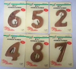 Cedars Classics Handcrafted Aromatic 4-1/2" Solid Red Cedar Home Address Numbers - Bild 1 von 1