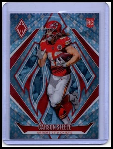 2024 Panini Phoenix #230 Carson Steele Phoenix #/399 - Picture 1 of 2