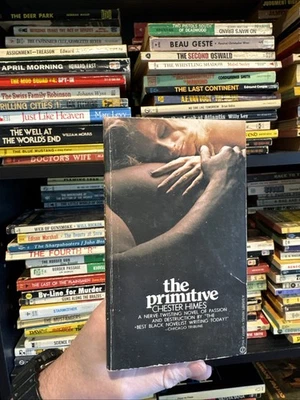 Примитивная винтажная афроамериканская литературная печатка Chester Himes в мягкой обложке - Изображение 1 из 4