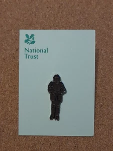 National Trust THE OLD MANOR HOUSE Suit of Armour Charity Pin Badge - Picture 1 of 2