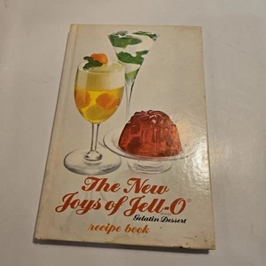 The New Joys of Jell-O Gelatin Dessert Recipe Book Hardcover 128 Pages 1975 - Picture 1 of 10