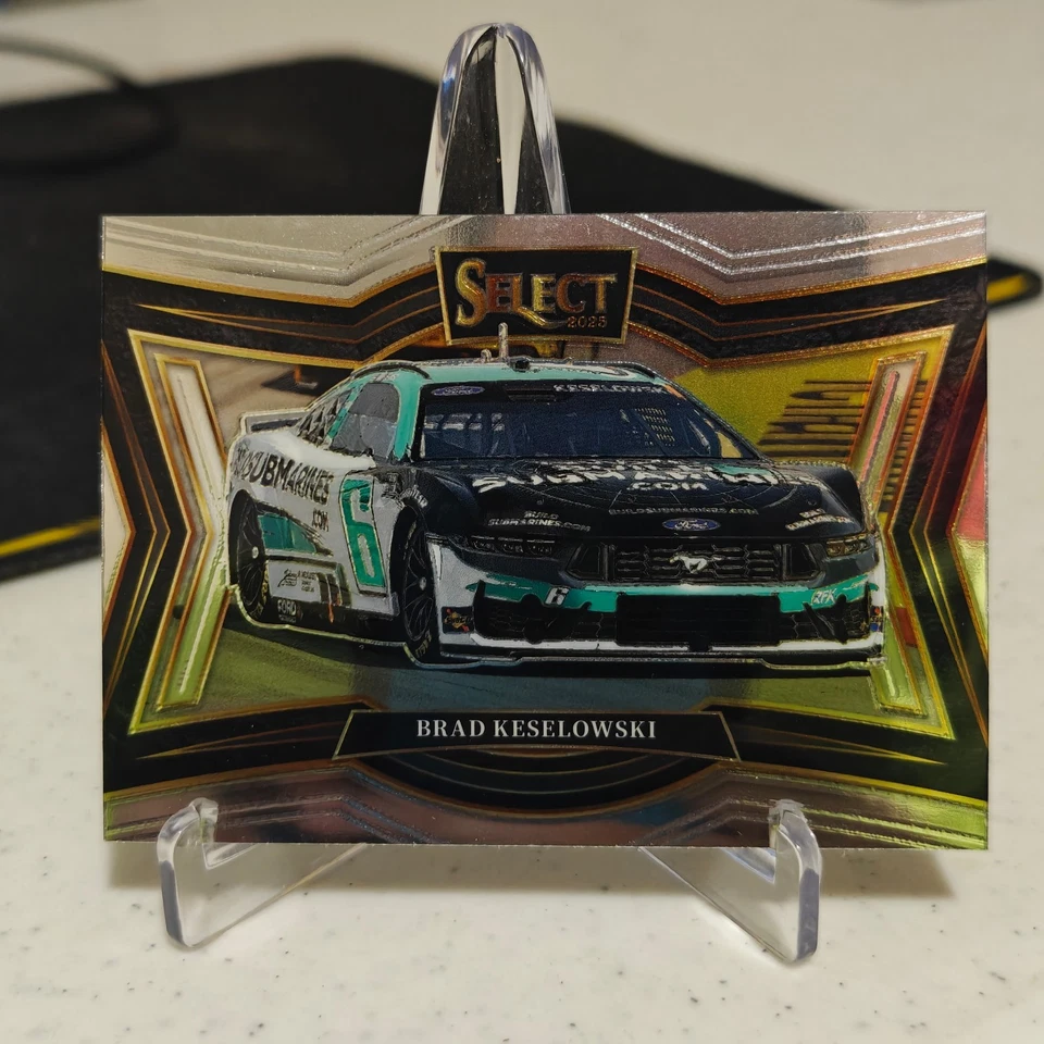 BRAD KESELOWSKI 2025 SELECT RACING NASCAR PIT ROAD #152 BASE - Image 1 of 1