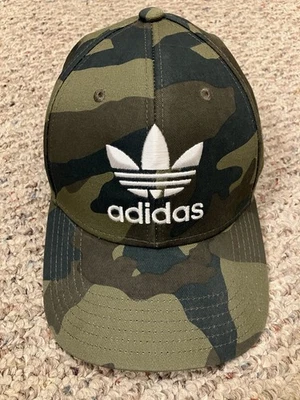 Gorra de béisbol ajustable camuflaje trébol ADIDAS Foto 1 de 4