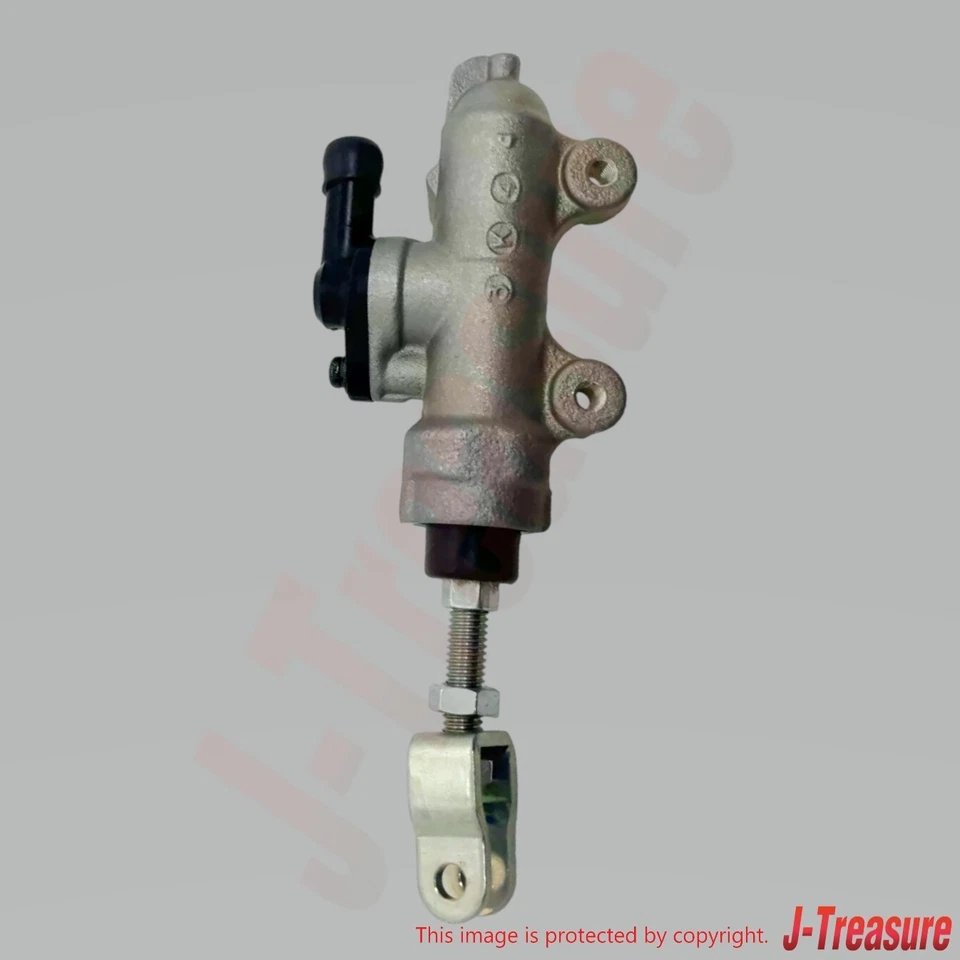 SUZUKI HAYABUSA GSX1300R 99-07 Genuine Rear Brake Master Cylinder 69600-33C00 - Image 1 of 4
