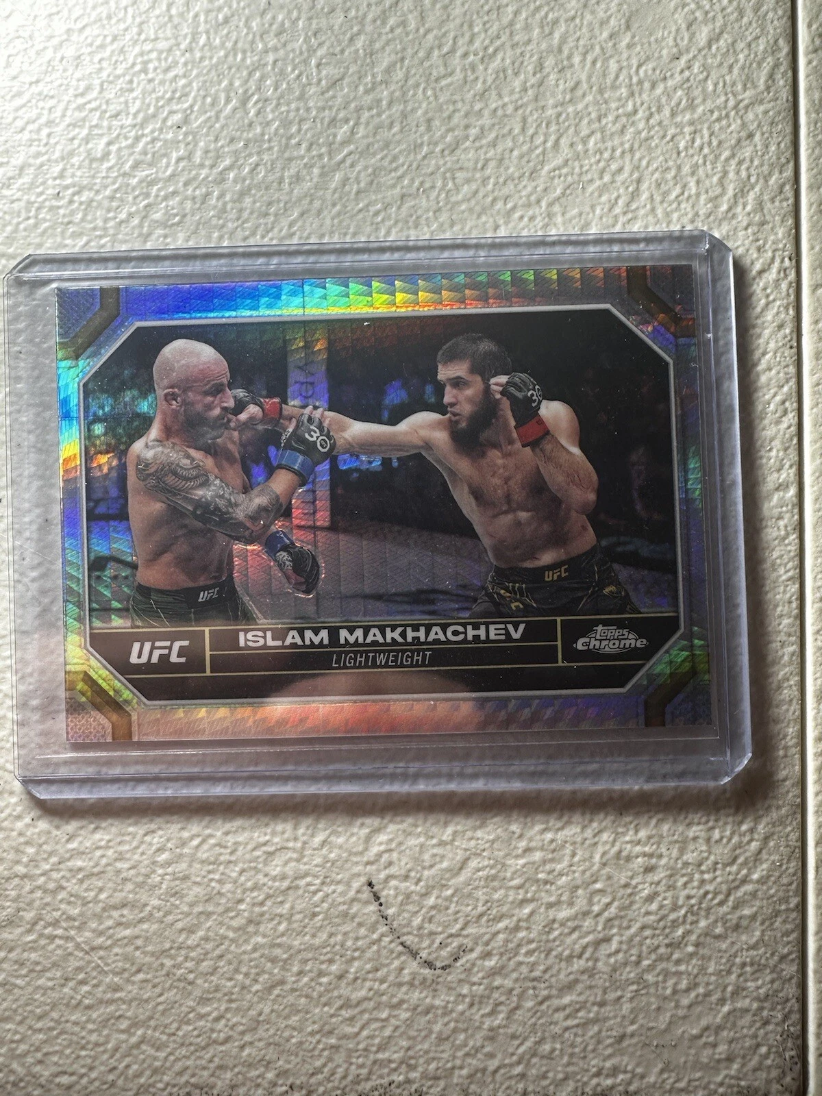 2024 ISLAM MAKHACHEV TOPPS CHROME UFC PRISM REFRACTOR PARALLEL CARD hyper