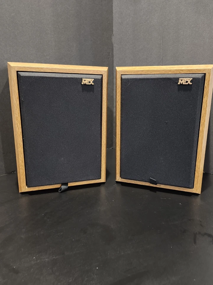 Altavoces de estantería de 2 vías MTX AAL 62 75w de colección raros. Sonido muy impresionante! Foto 1 de 4