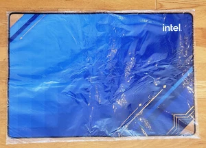 Tapis de souris Intel Gaming grand bureau NEUF scellé édition spéciale 23 x 15,5 - Photo 1/9