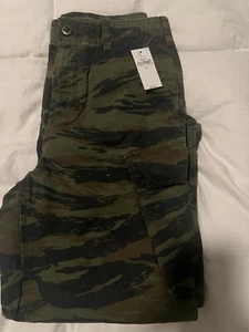 Palace x Gap Soft Cotton Cargo Pants in Tiger Camo Size 10 Boys - Picture 1 of 3