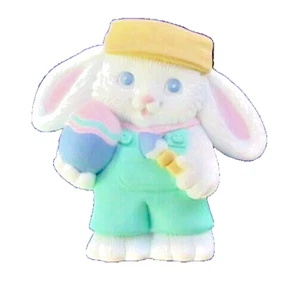 Hallmark PIN Easter Vintage CRAYOLA BUNNY RABBIT Boy EGG PAINTER 1991 Brooch - Picture 1 of 2