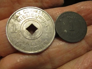 Tax Commission Münzen 2 Token 1 Mississippi + 1 Arizonia Sales Tax Tokens - Bild 1 von 6