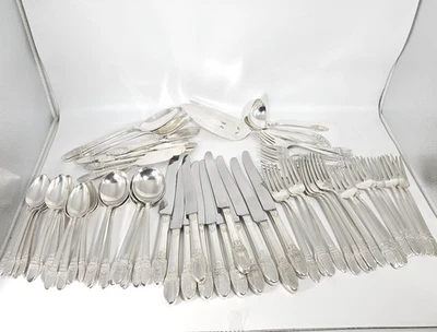 1847 Rogers Bros First Love Silverplate Flatware Lot 82-Pc Monogram W - Image 1 of 4