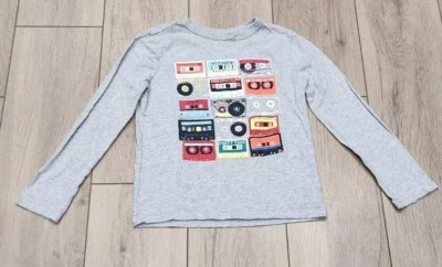 Gap Niños Gris Manga Larga Gráfico Camiseta Cintas Cassette Talla Pequeña Niños Niñas Foto 1 de 4