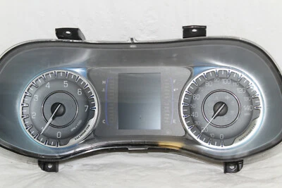 Cuadro de instrumentos velocímetro Chrysler 200 2015 tablero indicadores 37.782 millas Foto 1 de 4