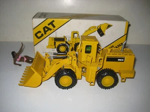 CATERPILLAR 988 B RADLADER PACMAN STRIPES LOGO #167.4 NZG 1:50 OVP - Picture 1 of 9