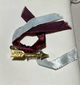 Pi Beta Phi Sorority Arrow Pin, Gold Stamped K602 (~14.5k), Vintage, 1-1/8” Long - Picture 1 of 5