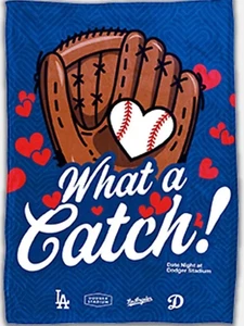 2025 LOS ANGELES DODGERS DATE NIGHT WHAT A CATCH SGA BLANKET NEW SEALED - Picture 1 of 2