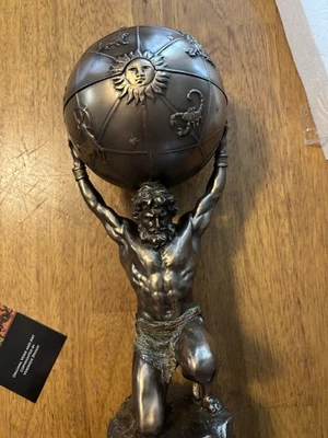 12 3/4 Atlas Griego Dios Llevando Tierra Baratija Caja Estatua Escultura Acabado Bronce Foto 1 de 4