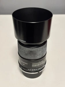 Tamron SP 90mm f2.5 Lens with Tamron Adaptall 2 Minolta Mount and Lens Hood - Picture 1 of 2