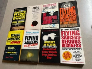 8 UFO Books 1960s Exeter Edwards Wilkins Fuller Lorenzen Adamski UFOlogy Space! - Picture 1 of 4