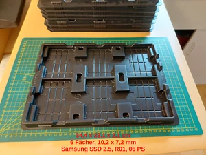 4x CPU Tray Holder SSD oder CPU etc. Blister Clamshell - Bild 1 von 2