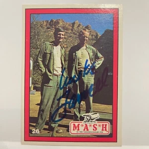 🌟 Rare 1982 MAS*H Capt. B.J. Hunnicutt Mike Farrell Signed Trading Card 🌟 - Bild 1 von 2