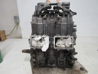 17 SKI DOO SUMMIT G4 850 E-TEC GEN 4 ENGINE MOTOR CASES CRANK CYLINDER OEM -DON - Image 1 of 4