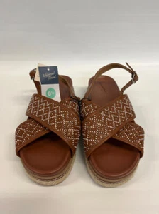 Women's Elisa Platform Sandals - Universal Thread™ Cognac 9.5 - Picture 1 of 22