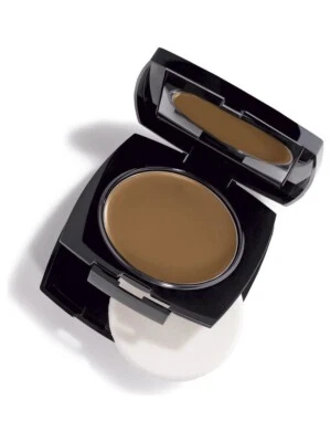 Avon Flawless CREAM-TO-POWDER FOUNDATION Compact 9g,  SPF 15/ 355G LIGHT CARAMEL - Image 1 of 4