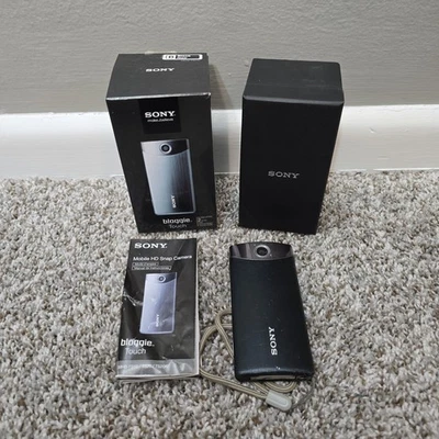 Sony Bloggie Touch MHS-TS10 HD Pocket Camcorder Camera Black Box UNTESTED AS IS - Image 1 of 4