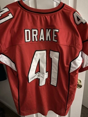 Kenyan Drake Autographed Cardinals Jersey with Beckett COA - Image 1 of 3