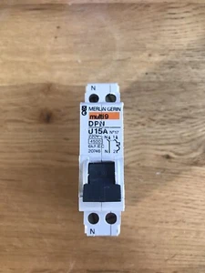 Merlin Gerin DPN 15 Amp MCB Circuit Breaker SP + Neutral U15A No.17 20746 - Picture 1 of 2