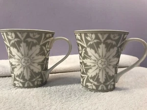 222 Fünftes 2er Set Kaffeetassen Vertoni Silber Muster OH3441 - Bild 1 von 8