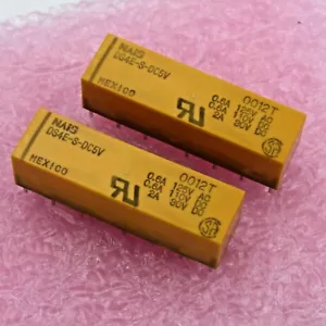 ( 2 PCS ) NEW DS4E-S-DC5V Single Side Stable Power Relays - Picture 1 of 2
