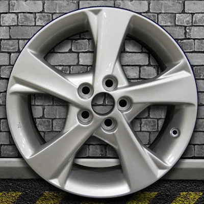 Full Face Bright Medium Silver OEM Wheel for 2011-2013 Toyota Corolla - 16x6.5 - Image 1 of 3