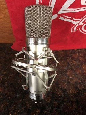Gauge ECM-87 Classic Cardioid Condenser Mic (LOOK) - Image 1 of 4