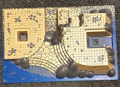 LEGO Placa Base Elevada 44510 Set 7047 Coast Watch HQ - Usado Foto 1 de 4