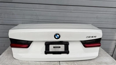 ✅ 2019-2024 BMW 330i 3 Series G20 Trunk Lid Assembly OEM w/ taillight complete - Image 1 of 4