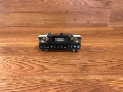 82-88 LINCOLN CONTINENTAL 84-89 MARK VII RELÓGIO DE PAINEL INTERRUPTOR DE CONTROLE DE VIAGEM FABRICANTE DE EQUIPAMENTO ORIGINAL - Imagem 1 de 4