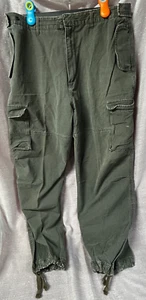 Pantalones verdes Mossimo vintage para hombre talla 38 x 30 - Imagen 1 de 7