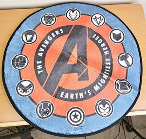 Marvel Gear and Goods Avengers 25" Decorative Round Rug - Loot Crate - Picture 1 of 4