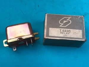 Fiat Dino 125P Ferrari Alternator Relay T5230 NOS - Picture 1 of 6