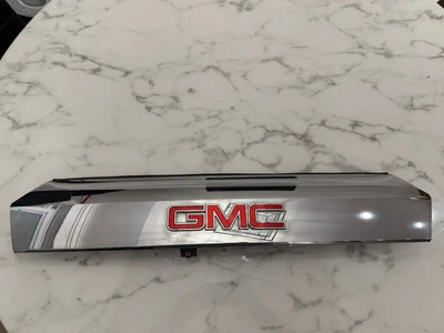 OEM 2010-2015 GMC Terrain Finish Panel Chrome Liftgate Applique With Camera - Image 1 of 4