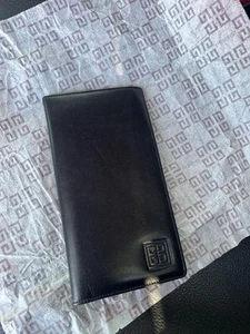 GIVENCHY Long Wallet, Leather, Used Condition - Picture 1 of 6