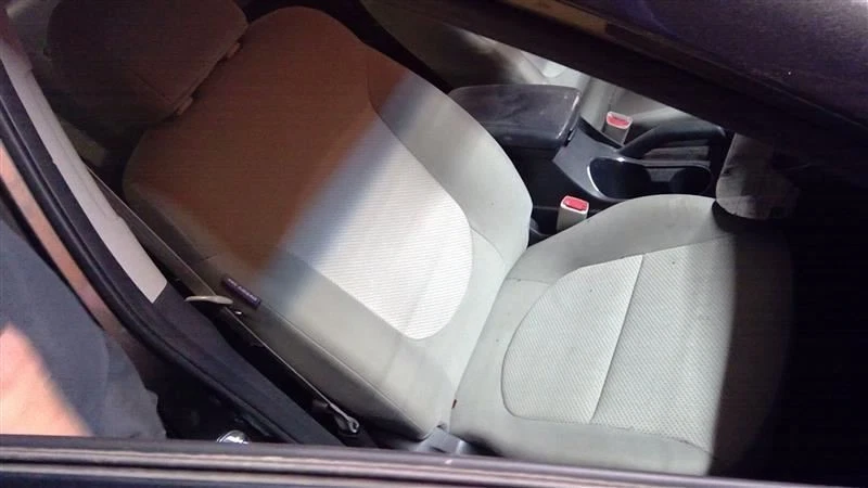 Passenger Front Seat Bucket  Sedan Cloth Fits 10-13 FORTE 245022 - Изображение 1 из 1