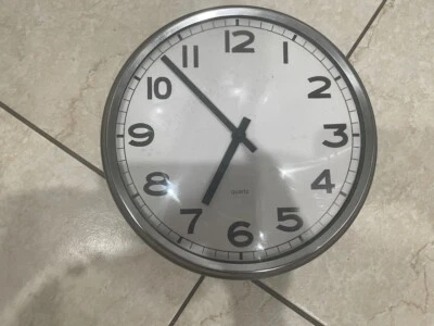 UNIVERSAL DELUXE INDOOR FRAME WHITE FACE - Image 1 of 4