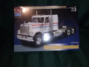 AMT ERTL Chevrolet Chevy Bison Conventional 1:25 Model Kit 2003 38142 WP16 - Bild 1 von 5