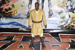 MACE WINDU 3,75 PULGADAS - FIGURA SUELTA - Star Wars REF C8711 - Imagen 1 de 2